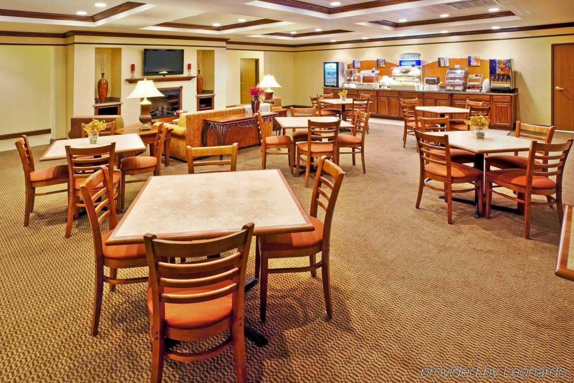 Holiday Inn Express & Suites Jacksonville By Ihg South Jacksonville Εξωτερικό φωτογραφία